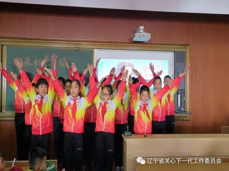 2023年绿色保险保费收入达2297亿元，赔款支出1214.6亿元